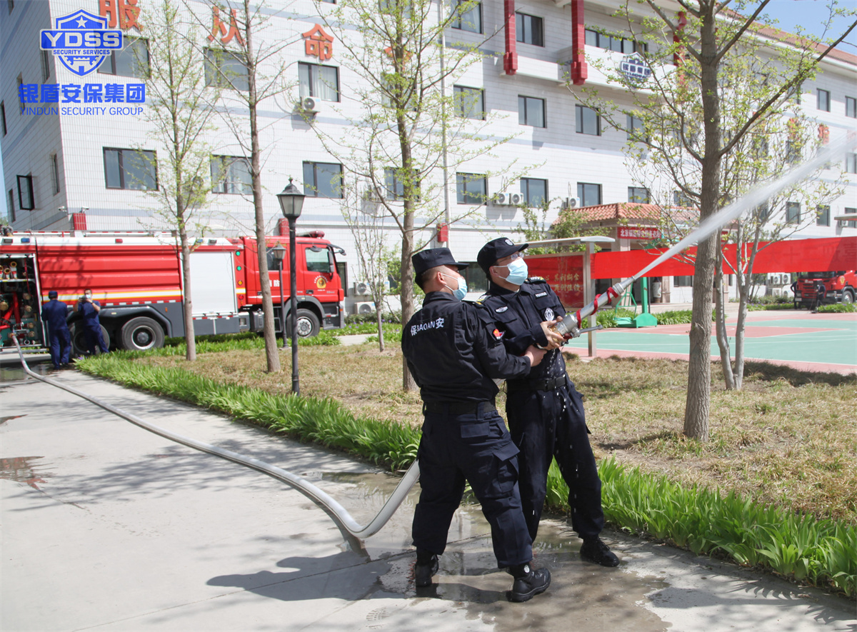 北京保安服务银盾一警六员