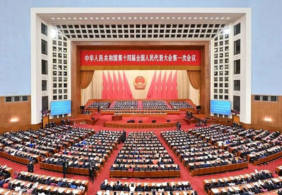 银盾保安服务公司圆满完成全国两会安保任务