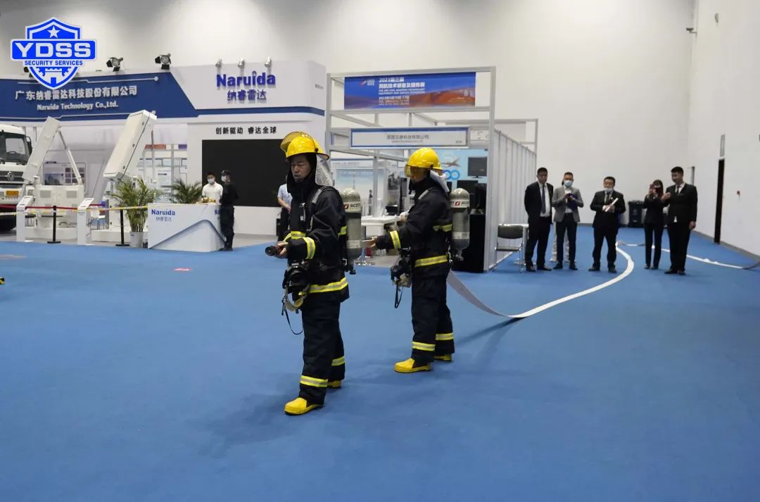 北京银盾保安服务公司驻国家会议中心保安队组织开展反恐消防应急演练活动