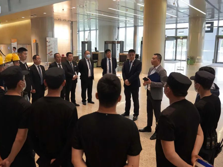 银盾保安驻国家会议中心保安队组织开展反恐消防应急演练活动