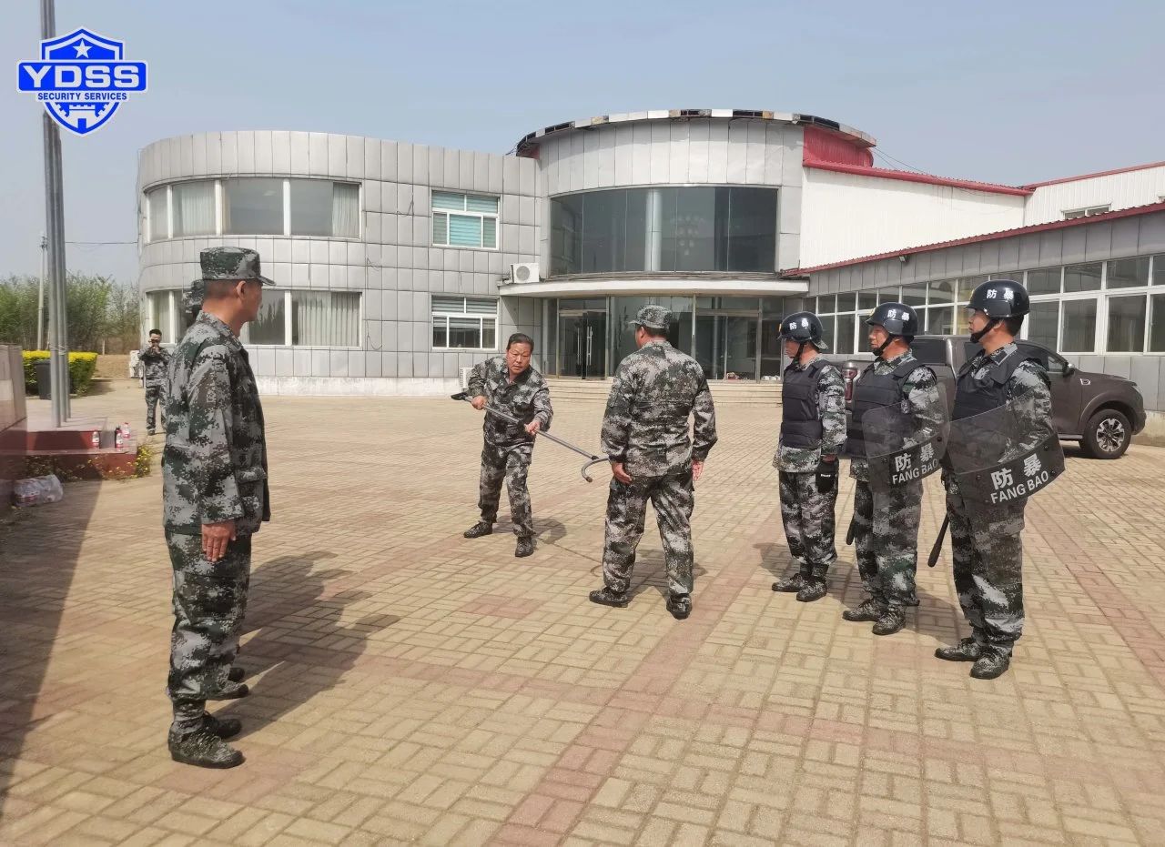 北京银盾保安服务公司第七经营部组织开展防恐防爆应急演练