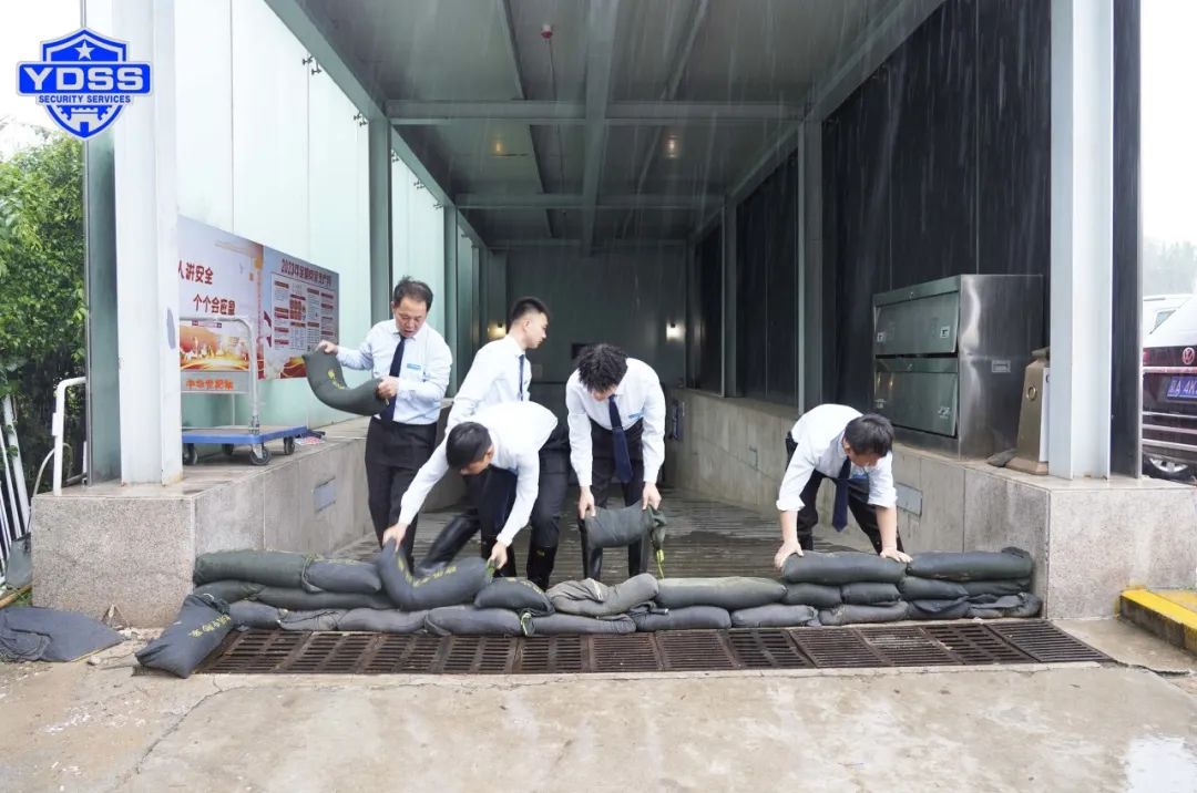 北京银盾保安服务公司驻中华世纪坛保安队筑牢安全堤坝