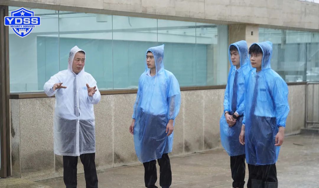 北京银盾保安服务公司驻中华世纪坛保安队筑牢安全堤坝