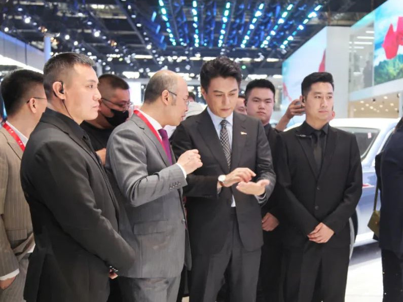 新时代 新汽车| 北京银盾保安公司为2024第十八届北京国际汽车展览会提供安检服务